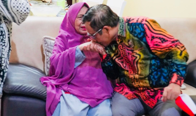Innalillahi, Ibunda Mahfud MD Meninggal Dunia